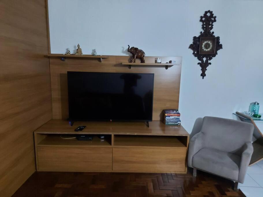 Apartamento Apto Av. Ipiranga Com 1 E Internet 300 Mb. *