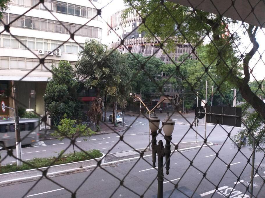 Apto Av. Ipiranga Com 1 E Internet 300 Mb. Apartamento São Paulo