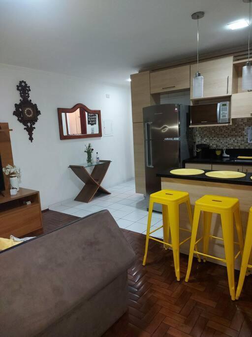 Apartamento Apto Av. Ipiranga Com 1 E Internet 300 Mb. *